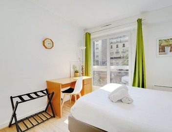 Spacious Family Flat 2bdr & Private Parking Sup 2