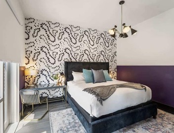 Downtown 3BR Penthouse with Private Terrace Hotel 4