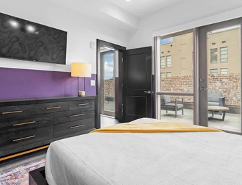 Downtown 3BR Penthouse with Private Terrace Hotel 2