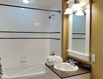 Grand Panama Beach Resort - The Grand II #803 | Pet Friendly 3