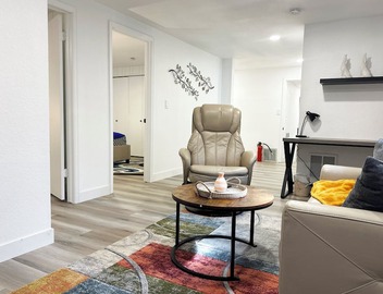 Relaxing 2-bedroom cozy suite in the lovely Pinery, Parker 2