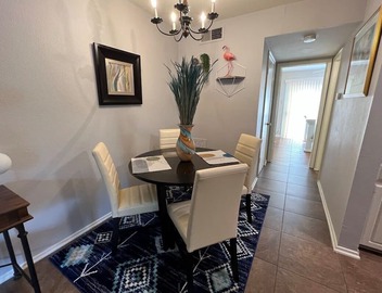First floor 1-bedroom Apt with off-street parking 3