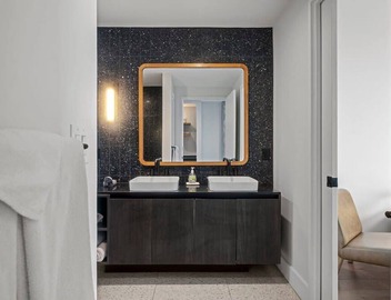 Rainey St Condo | Heated Pool | Gym | Fireworks 3