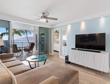 Spectacular Oceanfront Luxury- Between Kam1 & Kam2 Beaches - Royal Mauian #511 3