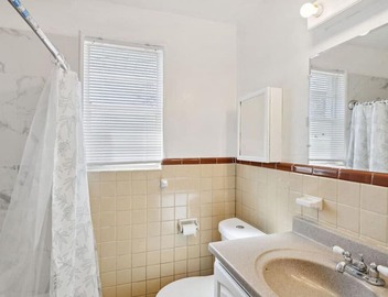 NOLA Safe(2BD) Vacation hub! 3