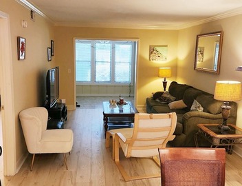Spacious quiet all ground floor gated condo. Large pool/tennis pickle ball 4