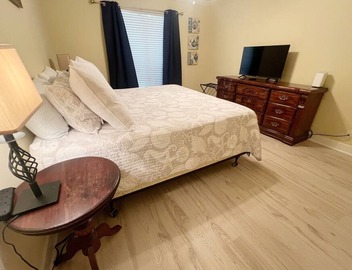 Spacious quiet all ground floor gated condo. Large pool/tennis pickle ball 2