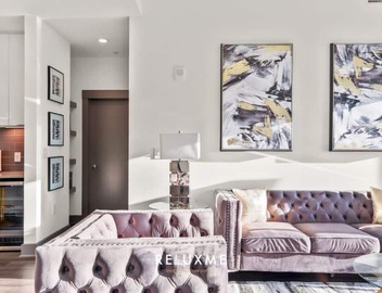 Reluxme | City Center High-Rise King 2BR + Skyline 4