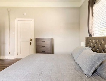 High Ceiling 1BR Craftsman – Walkable Pasadena Gem 2