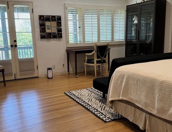 Private cottage at 5 star Resort 2 Room 3 Bath, Kitchen, parking 2