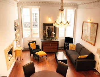 1 Bed Apartment Sleeps 4 Mezzanine -WiFi -Tv 2