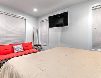 Huge 4 Bedroom Home 14 Big Beds Rooftop Deck 2