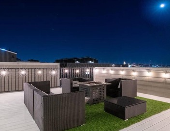 Huge 4 Bedroom Home 14 Big Beds Rooftop Deck 5