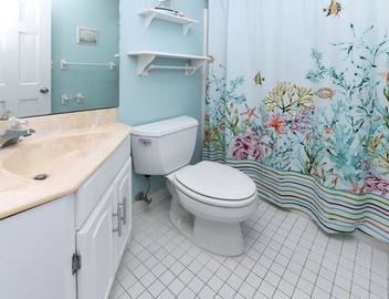 Oceanfront 2 BR Condo with a Shared Pool! Sea Shadow 405 5