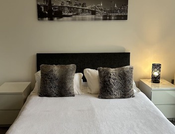 Cosy Flat in Sutton with Parking free 2