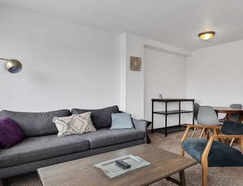 This apartment is a 2 bedroom(s), 1 bathrooms, located in Harrisburg, PA. 3