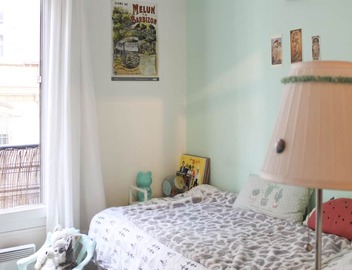Spacious family nest facing Square des Épinette 5