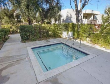 King Bed/Tennis Court/Fast Internet - Entire Condo 4