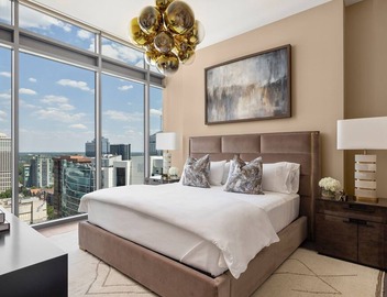 *New* 28th Floor - Skyline Penthouse 5