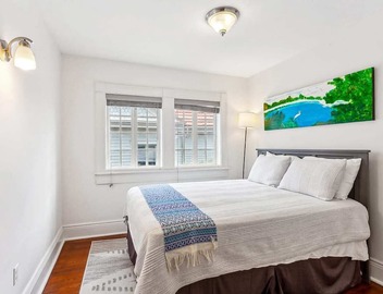Prime Location and Luxury | 3br Streetcar + Dining 2