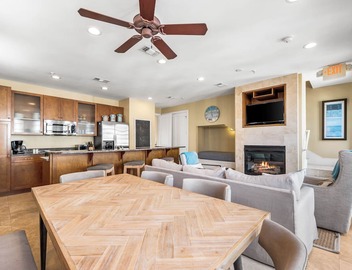 Rosemary Penthouse | Overlooks Main Street & Gulf Views - Access to Rosemary Beach, Pools, & Tennis 2