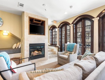 Rosemary Penthouse | Overlooks Main Street & Gulf Views - Access to Rosemary Beach, Pools, & Tennis 4