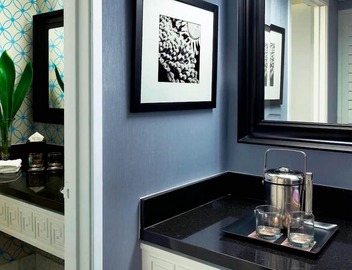 Chic Santa Monica Retreat Perfect for Beach Getaways - Poolside Fun! 5
