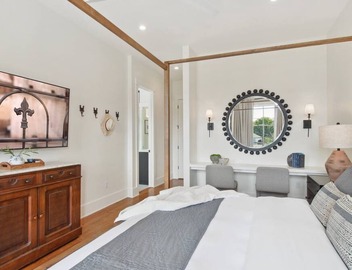 Designer Home | Heated Pool & Rooftop 5