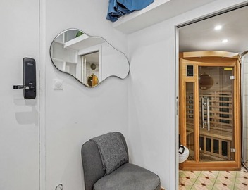 Lavie Maison Parisian Studio 5
