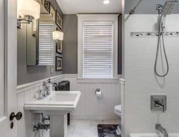 Large Oceanside Apartment. Walk to the beach and many restaurants. Pet Friendly 5