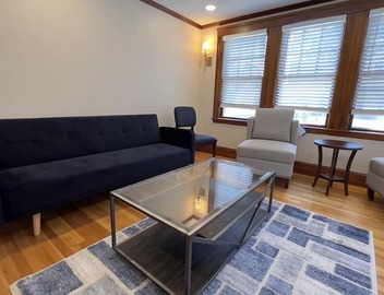Tranquil Renovated 3BR Allston Condo + Parking , Close to Harvard/BU/BC/MIT! 5