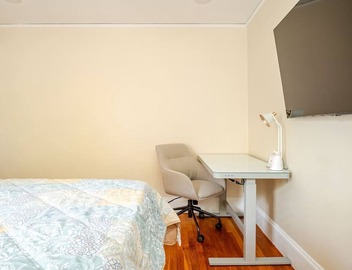 Peaceful, Spacious 2BR Condo in Allston Boston, Close to Harvard/BC/BU + Parking 5
