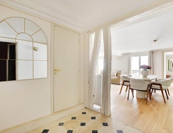 A Breathtaking 2BR/2Ba in Opera 3