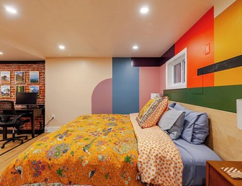 Luxurious DC garden apartment w/King bed, for work and play, steps to Metro 4