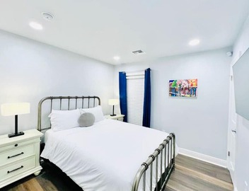 3 Bed/3 Bath with King Bed 15 min to Downtown New Orleans 2