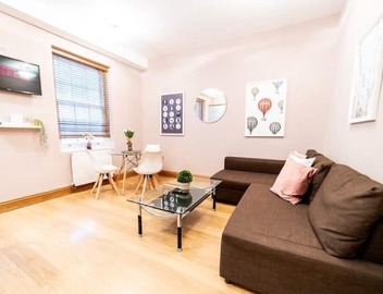 St Paul Cathedral-City of London]London Apartment 5