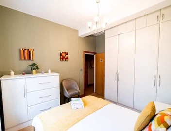 St Paul Cathedral-City of London]London Apartment 4