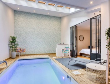 4 Bedroom Designer Loft with AC, Private Pool & Indoor Jungle 4