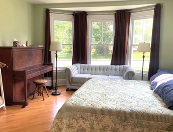 Cozy Studio in Downtown Freeport 4
