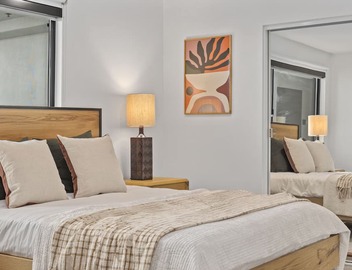 Heart of West Hollywood Apt w/doorman, gym, and co-working space 2