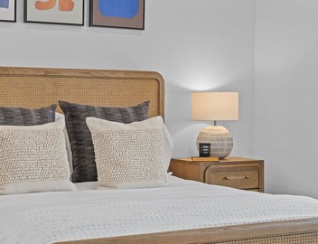 Heart of West Hollywood Apt w/doorman, gym, and co-working space 3