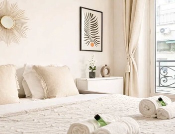 Cozy apartment in the heart of Paris 3