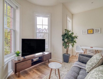 Exquisite Dupont Circle 1BR w/W/D, nr Metro Station, by Blueground 4