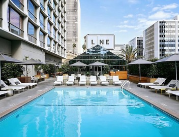Pet-Friendly Fun, Relax in the Heart of LA, Hollywood Hills View, Pool! 5