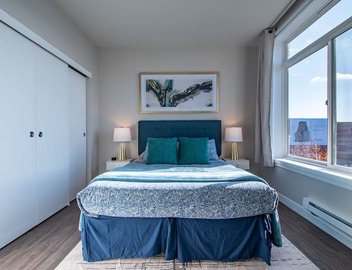 Stunning Waterview Condo in the Heart of Seattle! 5
