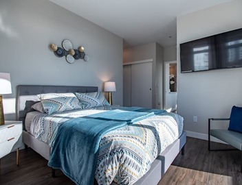 Stunning Waterview Condo in the Heart of Seattle! 3