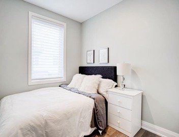 New Luxury 4 BR Townhome with Roof Terrace in Bayview Village 2