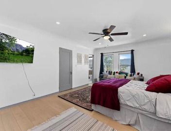 Deluxe VRBO 3