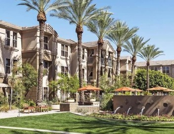Discover Ideally Located Suites in Gainey Ranch AZ w/Free Parking & Breakfast! 4