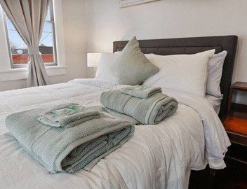 Delightful Freret St Studio Apartment w/parking 5